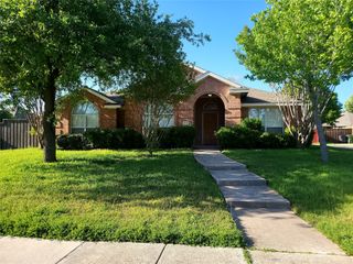 429 Oakhurst Drive, Murphy, TX 75094