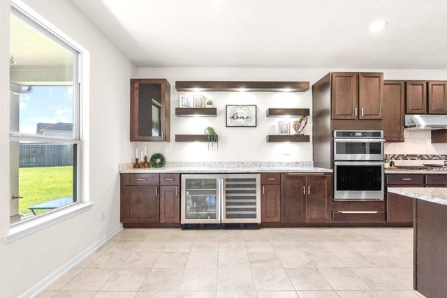 3924 Littlebourne Lane, Pearland, TX 77584