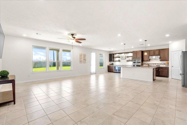 3924 Littlebourne Lane, Pearland, TX 77584