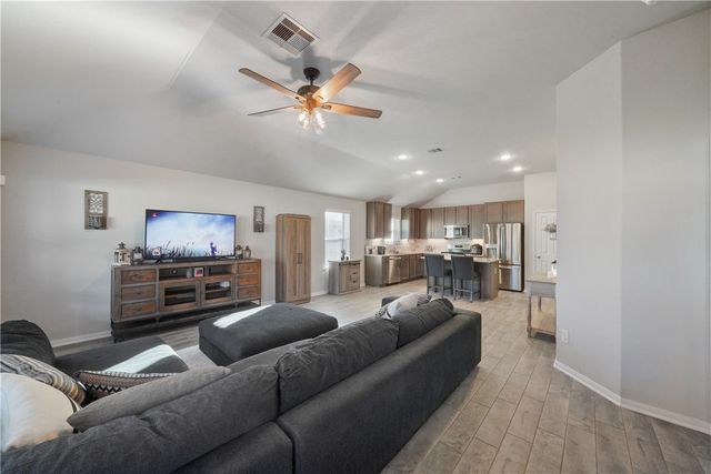 104 Shallow Creek Drive, Waller, TX 77484