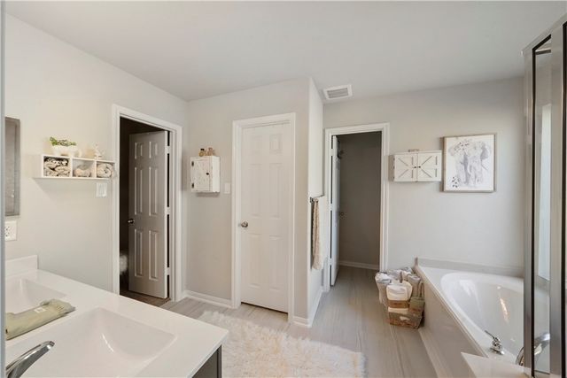 104 Shallow Creek Drive, Waller, TX 77484