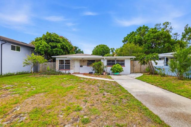 2112 W ORIENT STREET, Tampa, FL 33607