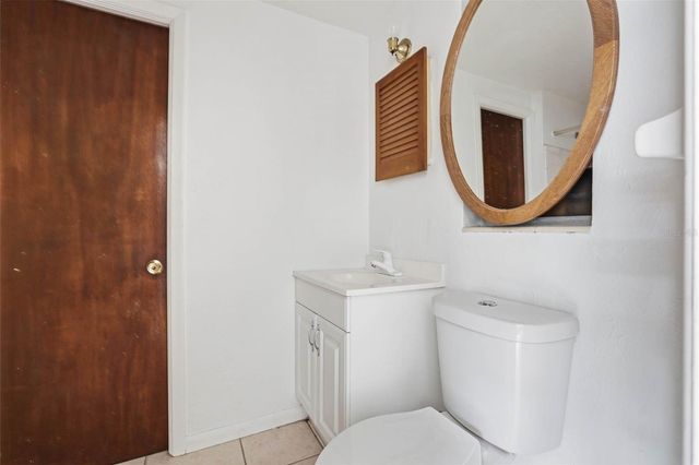 2112 W ORIENT STREET, Tampa, FL 33607