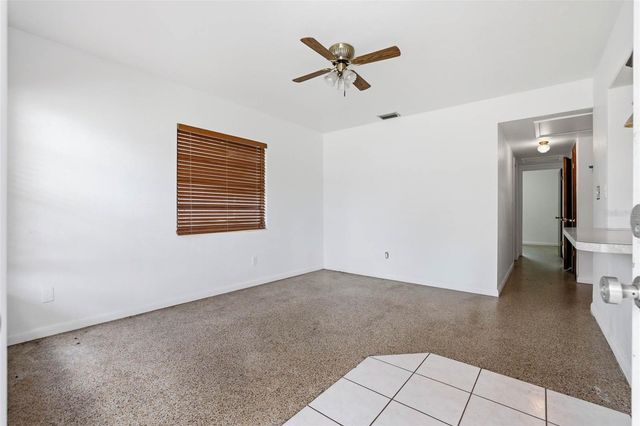 2112 W ORIENT STREET, Tampa, FL 33607
