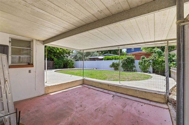 2112 W ORIENT STREET, Tampa, FL 33607
