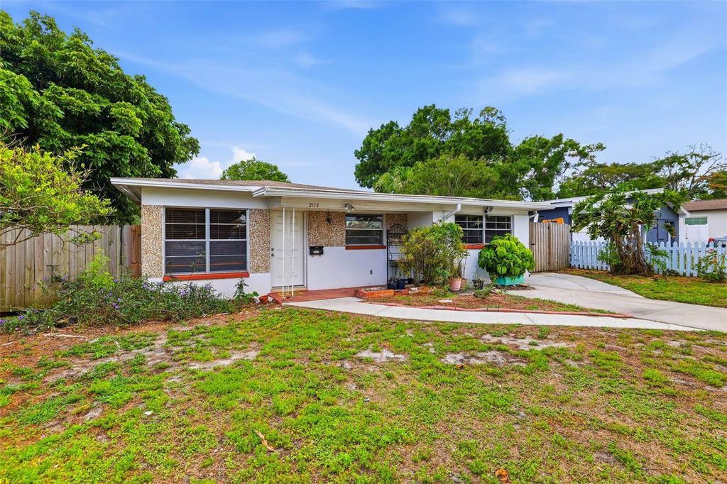 2112 W ORIENT STREET, Tampa, FL 33607