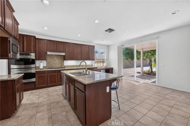 12687 Cathedral Ridge Way, Riverside, CA 92503
