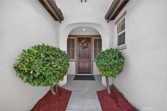 12687 Cathedral Ridge Way, Riverside, CA 92503