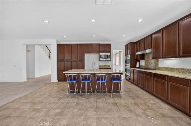12687 Cathedral Ridge Way, Riverside, CA 92503
