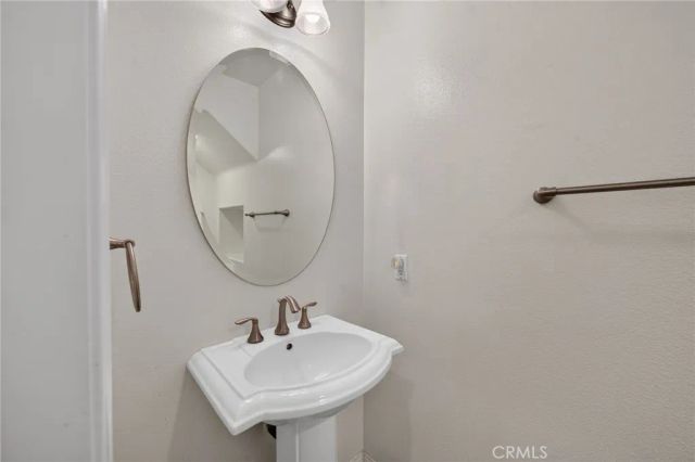 12687 Cathedral Ridge Way, Riverside, CA 92503
