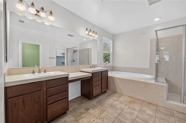 12687 Cathedral Ridge Way, Riverside, CA 92503