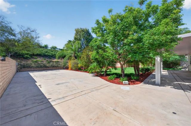 12687 Cathedral Ridge Way, Riverside, CA 92503