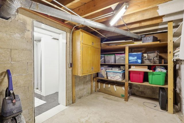 2258 W 105th Street, Bloomington, MN 55431