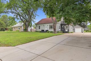 2258 W 105th Street, Bloomington, MN 55431