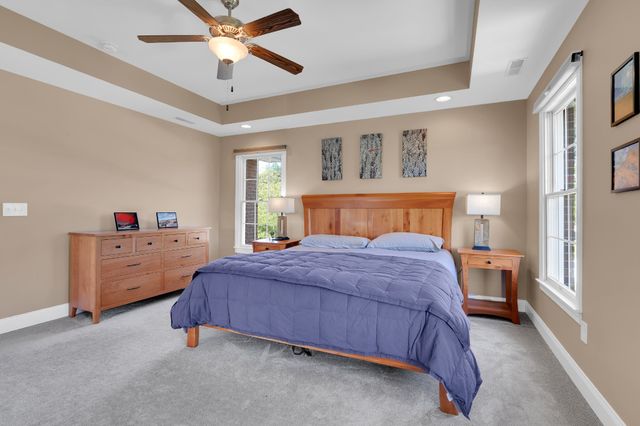 220 Bryan Dr, Winchester, TN 37398