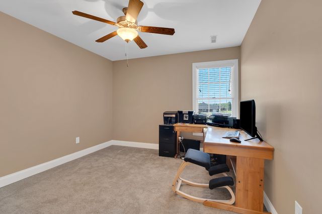 220 Bryan Dr, Winchester, TN 37398