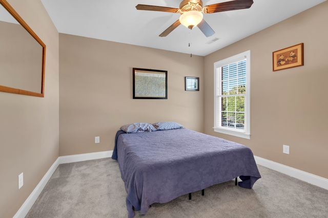220 Bryan Dr, Winchester, TN 37398