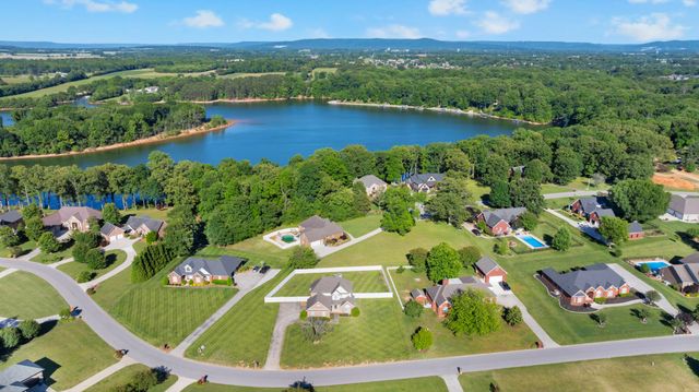 220 Bryan Dr, Winchester, TN 37398