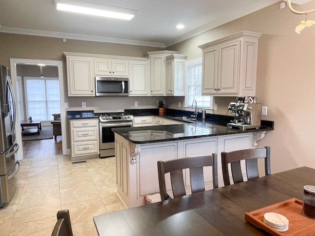 220 Bryan Dr, Winchester, TN 37398