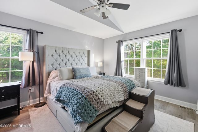 53 Horseshoe Court, Tinton Falls, NJ 07753