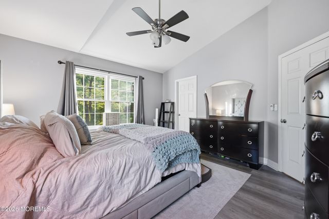53 Horseshoe Court, Tinton Falls, NJ 07753