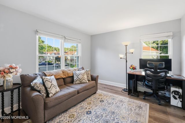 53 Horseshoe Court, Tinton Falls, NJ 07753
