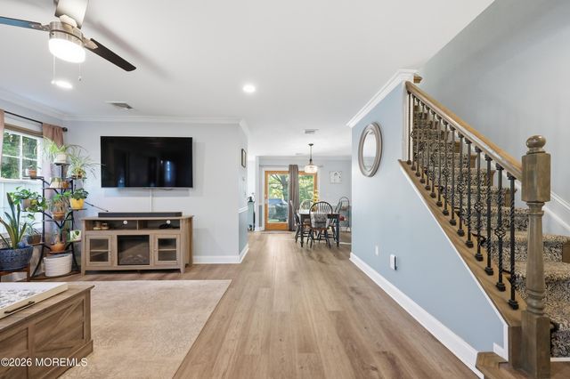 53 Horseshoe Court, Tinton Falls, NJ 07753