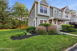 53 Horseshoe Court, Tinton Falls, NJ 07753