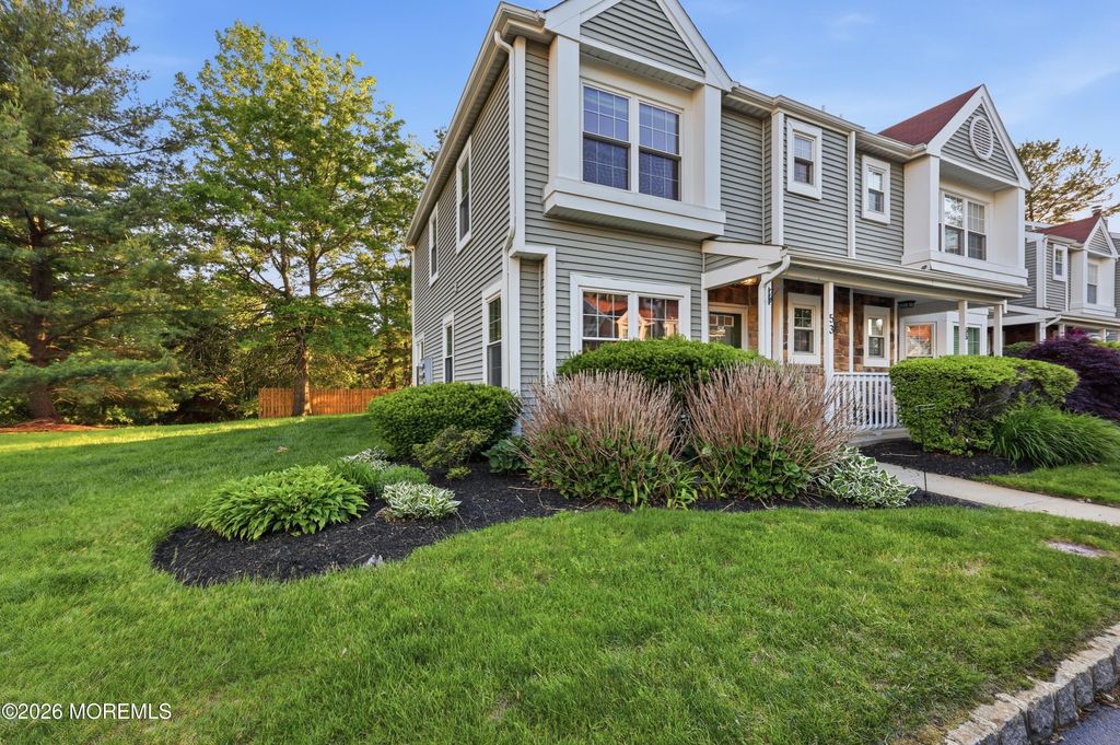 53 Horseshoe Court, Tinton Falls, NJ 07753