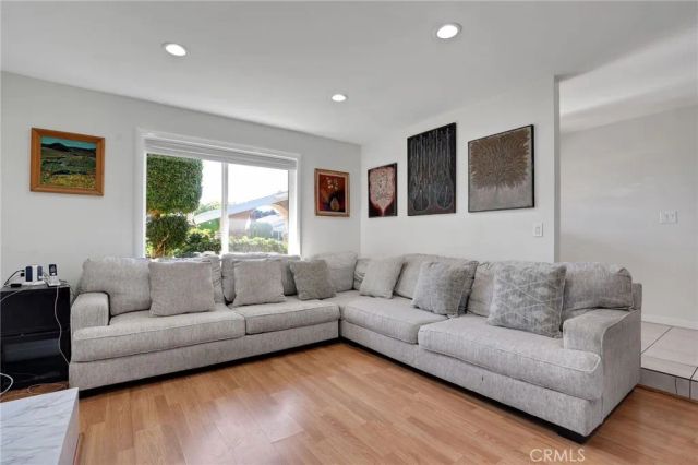 4549 Birchwood, Seal Beach, CA 90740