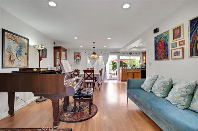 4549 Birchwood, Seal Beach, CA 90740