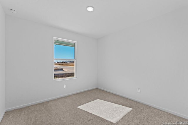 100 Ellendale Place, Fredericksburg, TX 78624