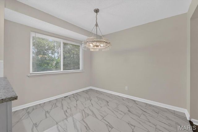 2026 Dawson Drive, St Charles, MO 63301