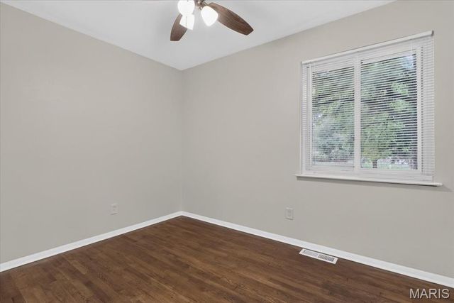 2026 Dawson Drive, St Charles, MO 63301