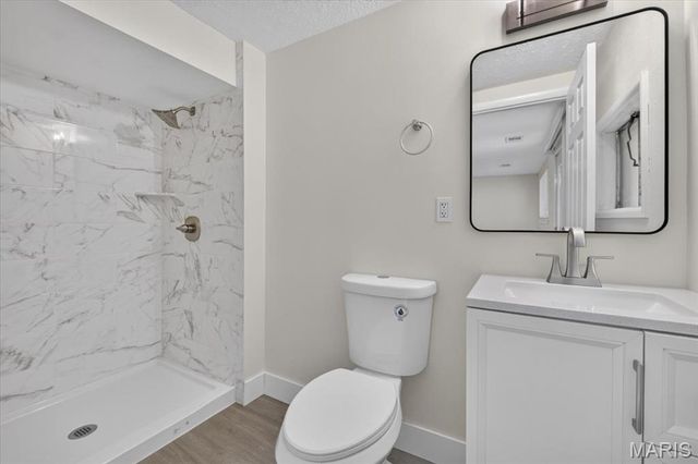 2026 Dawson Drive, St Charles, MO 63301