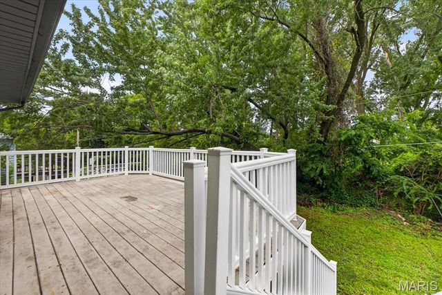 2026 Dawson Drive, St Charles, MO 63301