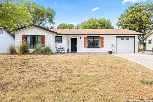 519 Willow Dr, Converse, TX 78109