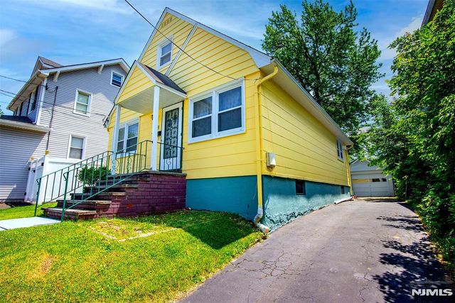 53 Sunnyside Avenue, Dumont, NJ 07628
