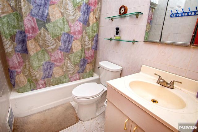 53 Sunnyside Avenue, Dumont, NJ 07628