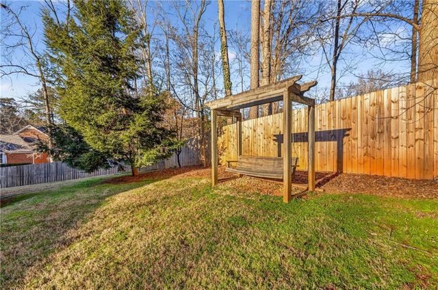 4870 Forestglade Court, Smoke Rise, GA 30087