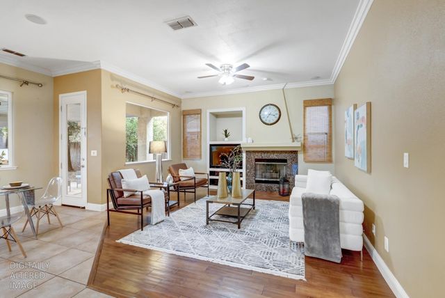 10216 Sorenstam Dr, Sacramento, CA 95829