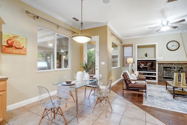 10216 Sorenstam Dr, Sacramento, CA 95829