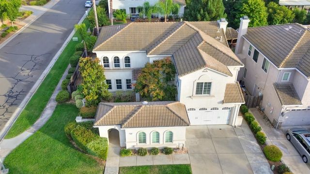 10216 Sorenstam Dr, Sacramento, CA 95829