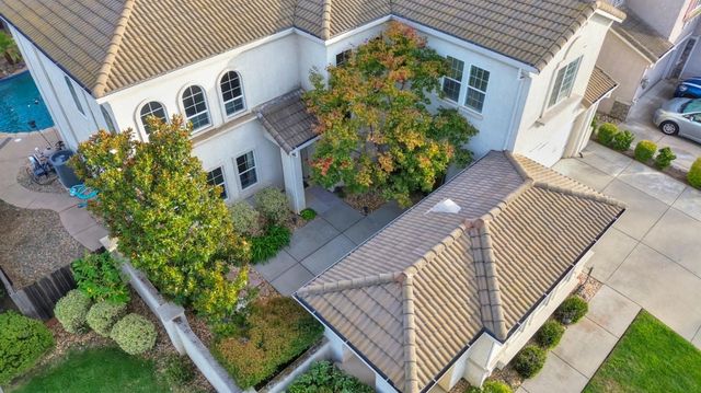 10216 Sorenstam Dr, Sacramento, CA 95829