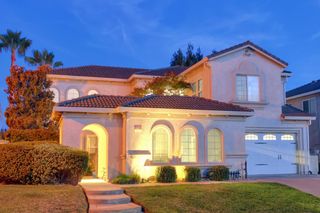 10216 Sorenstam Dr, Sacramento, CA 95829