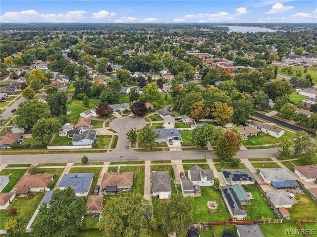 31 Coshway Place, Tonawanda, NY 14150