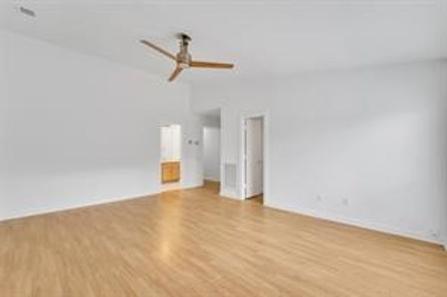 2202 N Peak Street, Dallas, TX 75204