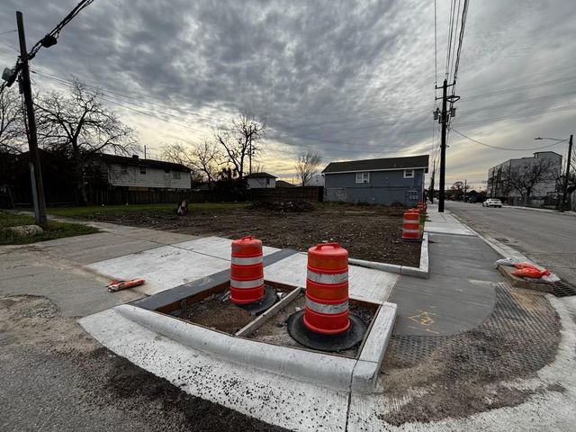 1412 Quitman Street, Houston, TX 77009