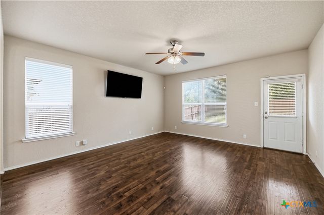 133 Finch Knoll, San Antonio, TX 78253