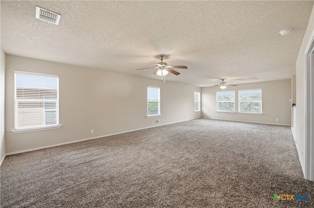 133 Finch Knoll, San Antonio, TX 78253